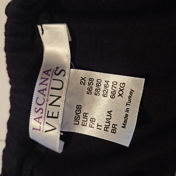 Lascana Venus Open Shoulder Top - Size 2X - Picture 4 of 4